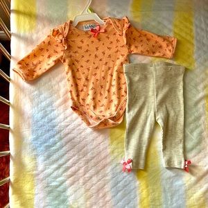 Nicole Miller New York 0-3months set